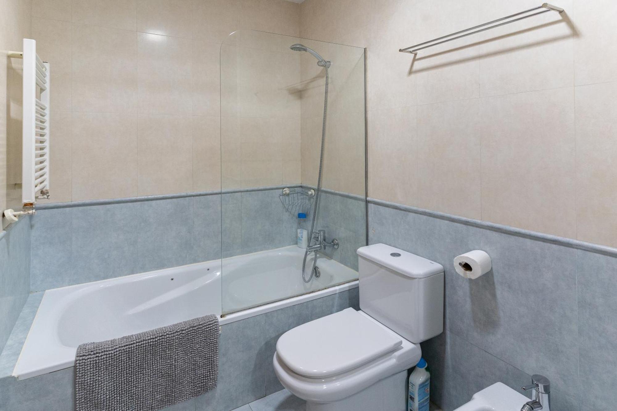 Centrico Apartamento Con Terraza Барселона Екстер'єр фото